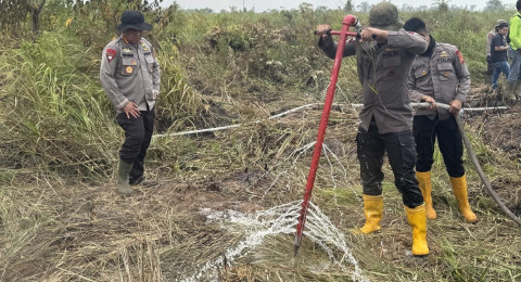 Gunakan Cairan X-FIRE, Polda Jambi Percepat Penanganan Karhutla di Taman Nasional Berbak