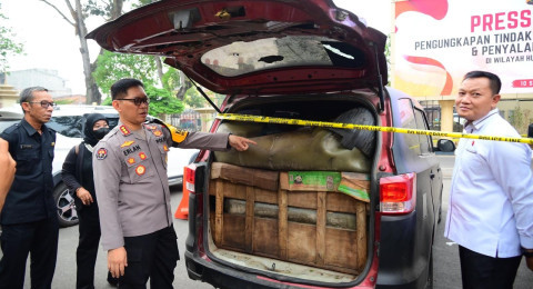 Polda Jambi Gelar Konferensi Pers, Ungkap Penertiban 22.800 Liter Minyak dan BBM