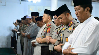 Salat Subuh Keliling, Kapolda Jambi Ajak Masyarakat Bersama Jaga Kamtibmas