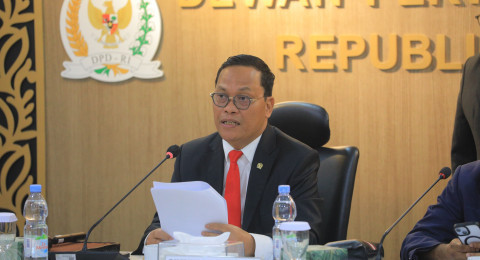 Hasan Basri Minta Pemerintah Pusat Ambil Alih Penanganan Karhutla Kalimantan