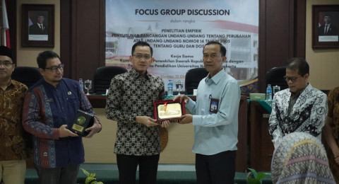 Serap Aspirasi di Yogyakarta, Komite III DPD RI Perkuat Naskah Akademik Revisi UU Guru dan Dosen